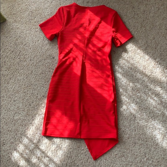 Bodycon red dress - Picture 3 of 4